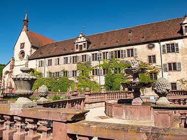 Kloster Bronnbach mit barockem Abteigarten (Wertheim/Liebliches Taubertal)