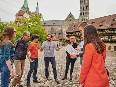 Stadtführung am Domplatz in der Alten Hofhaltung