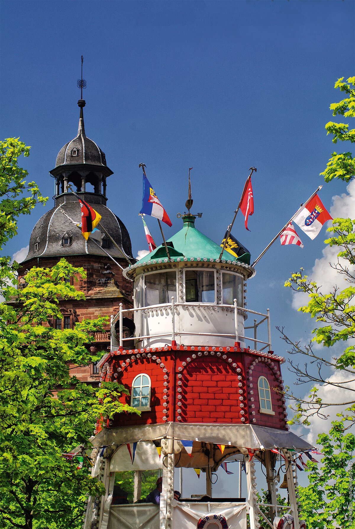 Original Hamburger Fischmarkt auf dem Schlossplatz Aschaffenburg